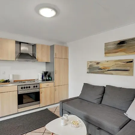 Cozy In With Kitchen Apartmán *